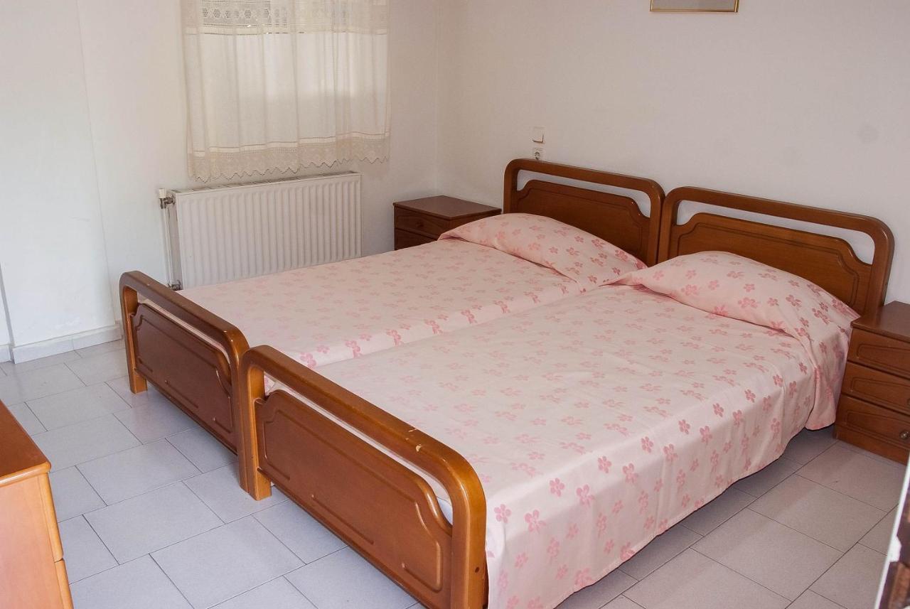 Ronzi Apartments Καμένα Βούρλα Εξωτερικό φωτογραφία