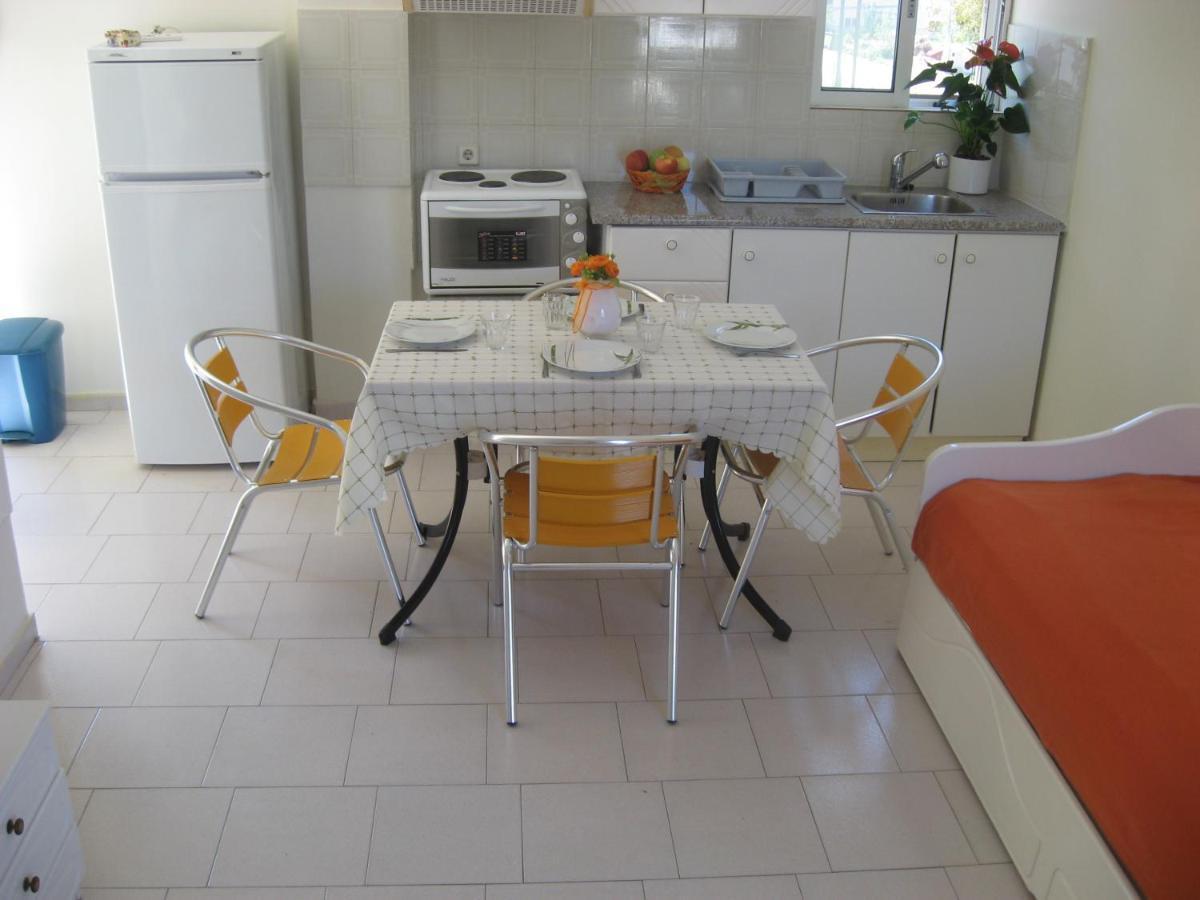 Ronzi Apartments Καμένα Βούρλα Εξωτερικό φωτογραφία