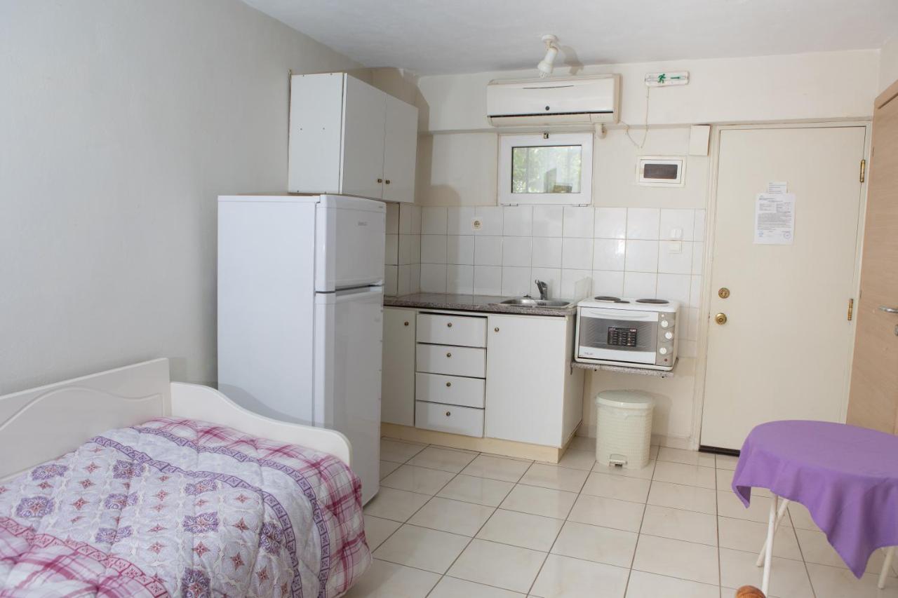 Ronzi Apartments Καμένα Βούρλα Εξωτερικό φωτογραφία