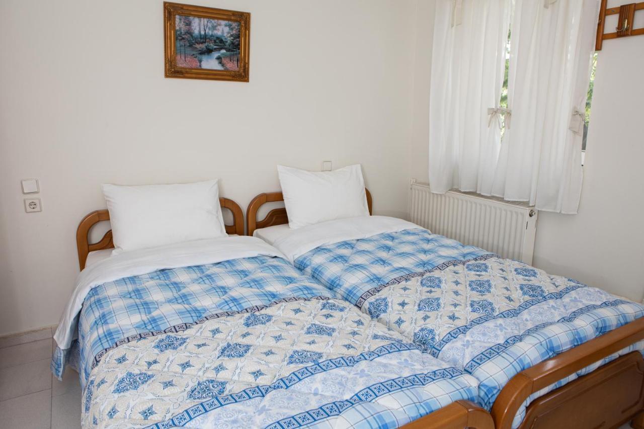 Ronzi Apartments Καμένα Βούρλα Εξωτερικό φωτογραφία