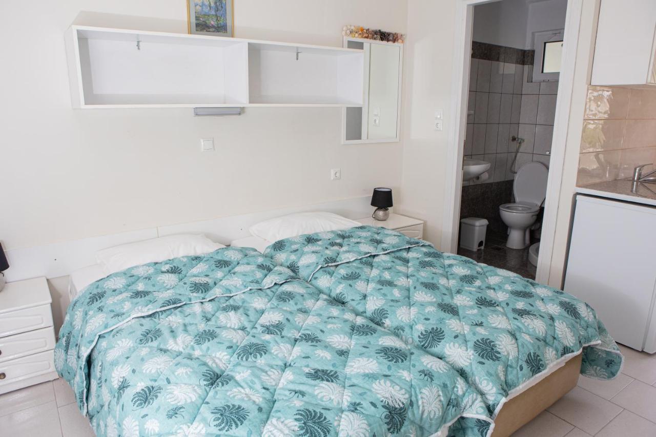 Ronzi Apartments Καμένα Βούρλα Εξωτερικό φωτογραφία