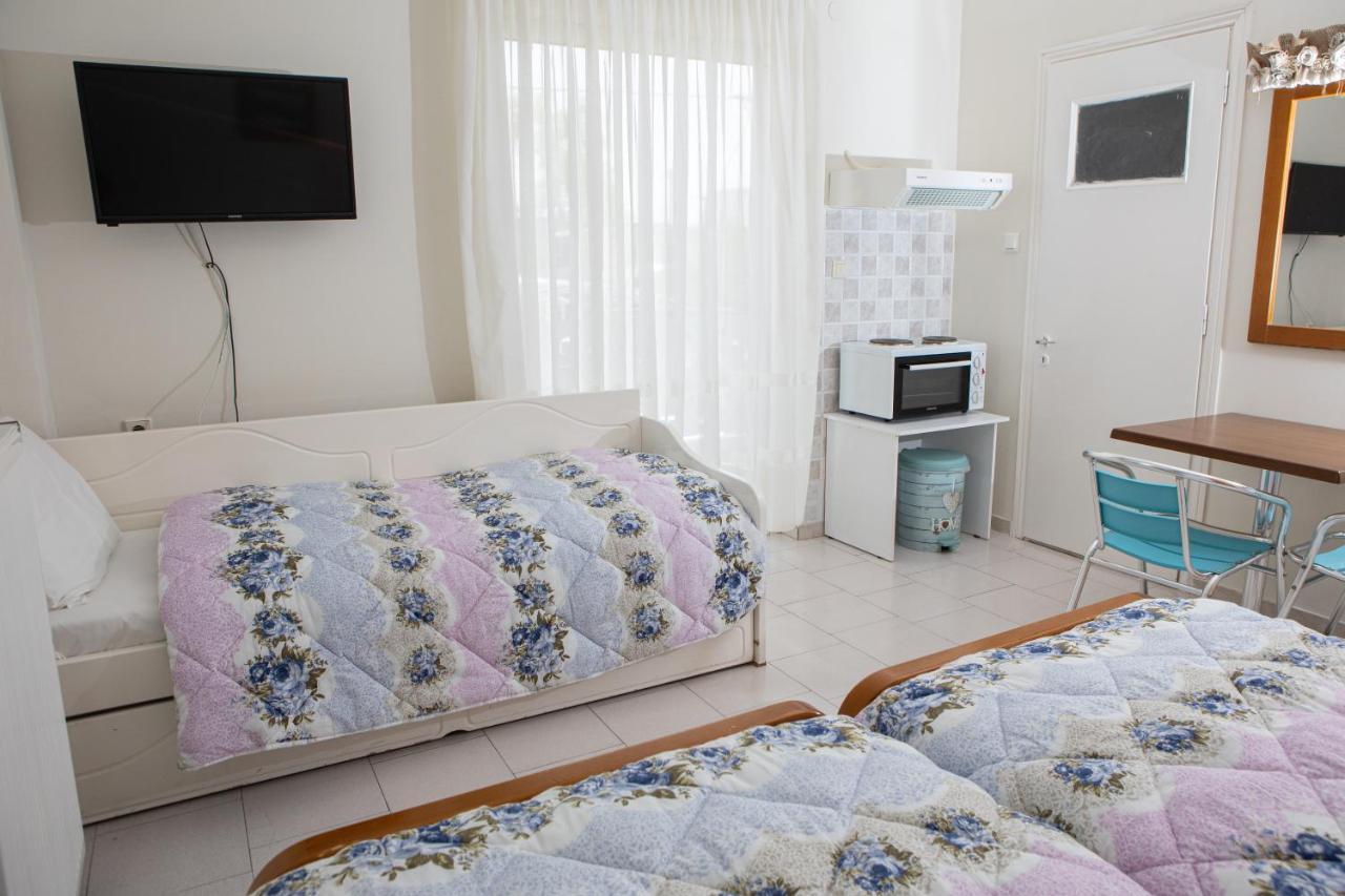 Ronzi Apartments Καμένα Βούρλα Εξωτερικό φωτογραφία